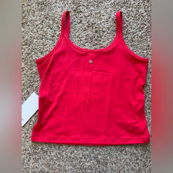NWT lululemon align scoop tank lulu red - Picture 3 of 5